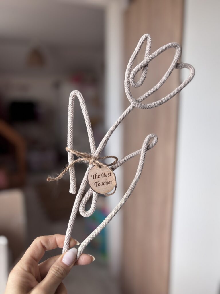 Handmade tulip teacher gift with wooden The Best Teacher tag