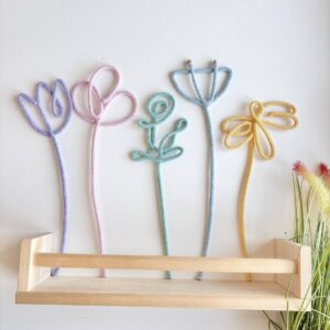 Set of 5 pastel decorative flowers for nursery wall decor in soft colours